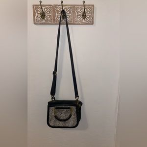 Half cheetah/black crossbody Fossil bag